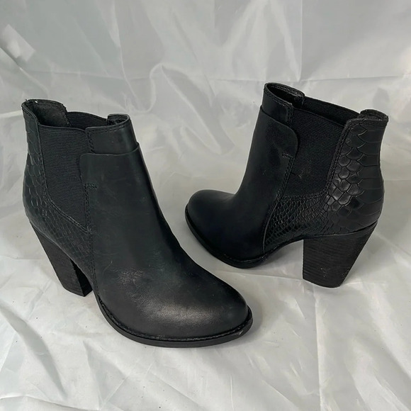 ALDO Western Snake Pattern Ankle Boots Black Genuine Leather Pull-On Size 6 - Picture 11 of 11